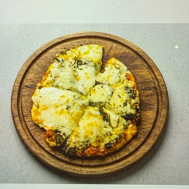 Mini Caprese Pizza.