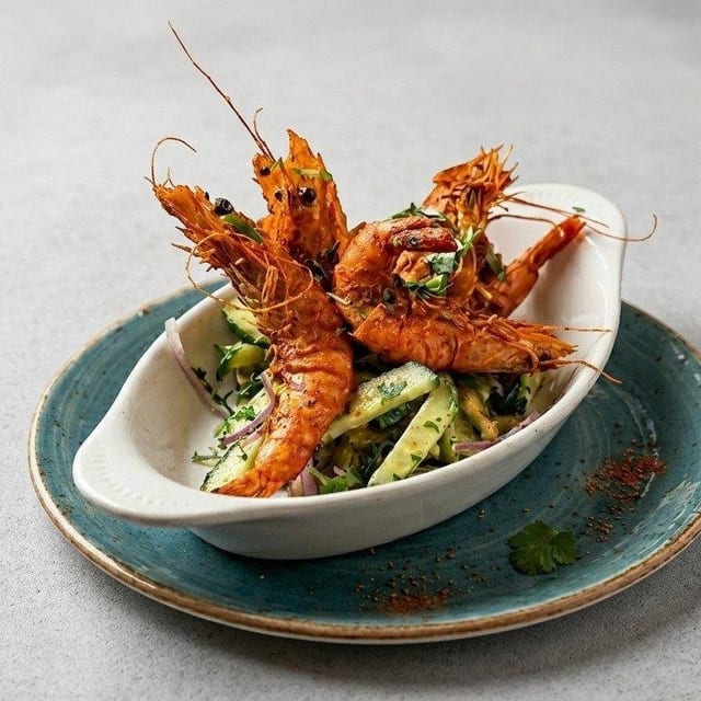 Smoldered tiger prawns.